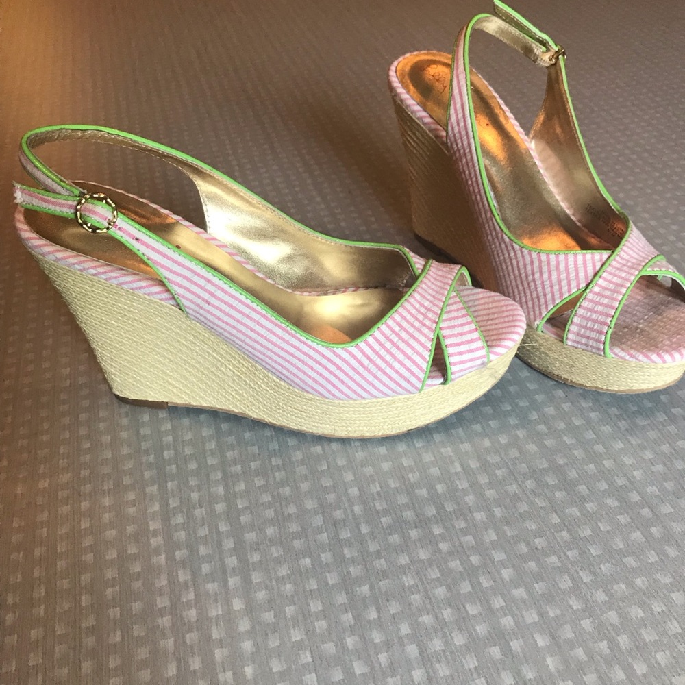 EEUC Lilly Pulitzer wedges in 8.5